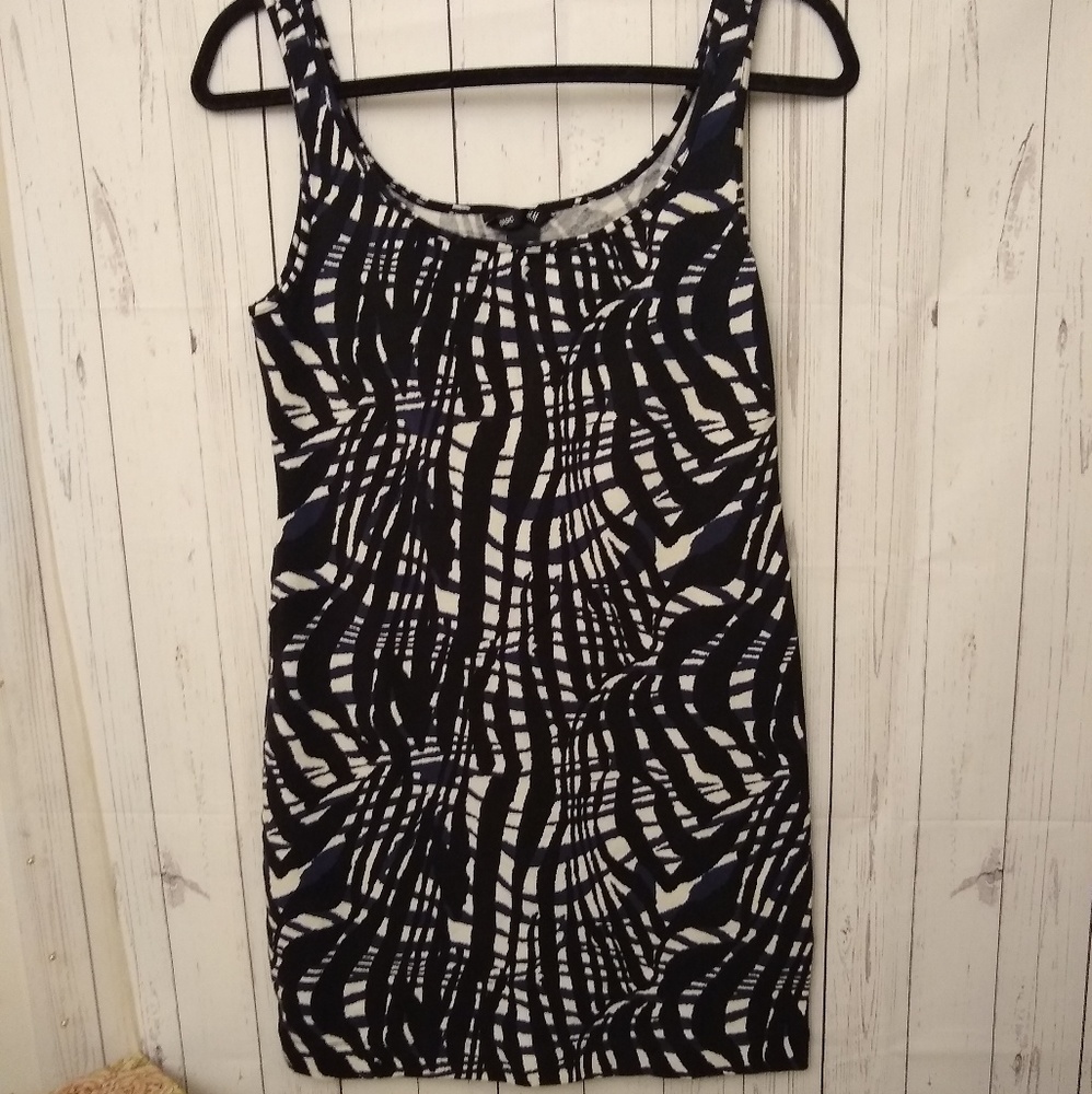 SzMed H&M Basic Dress